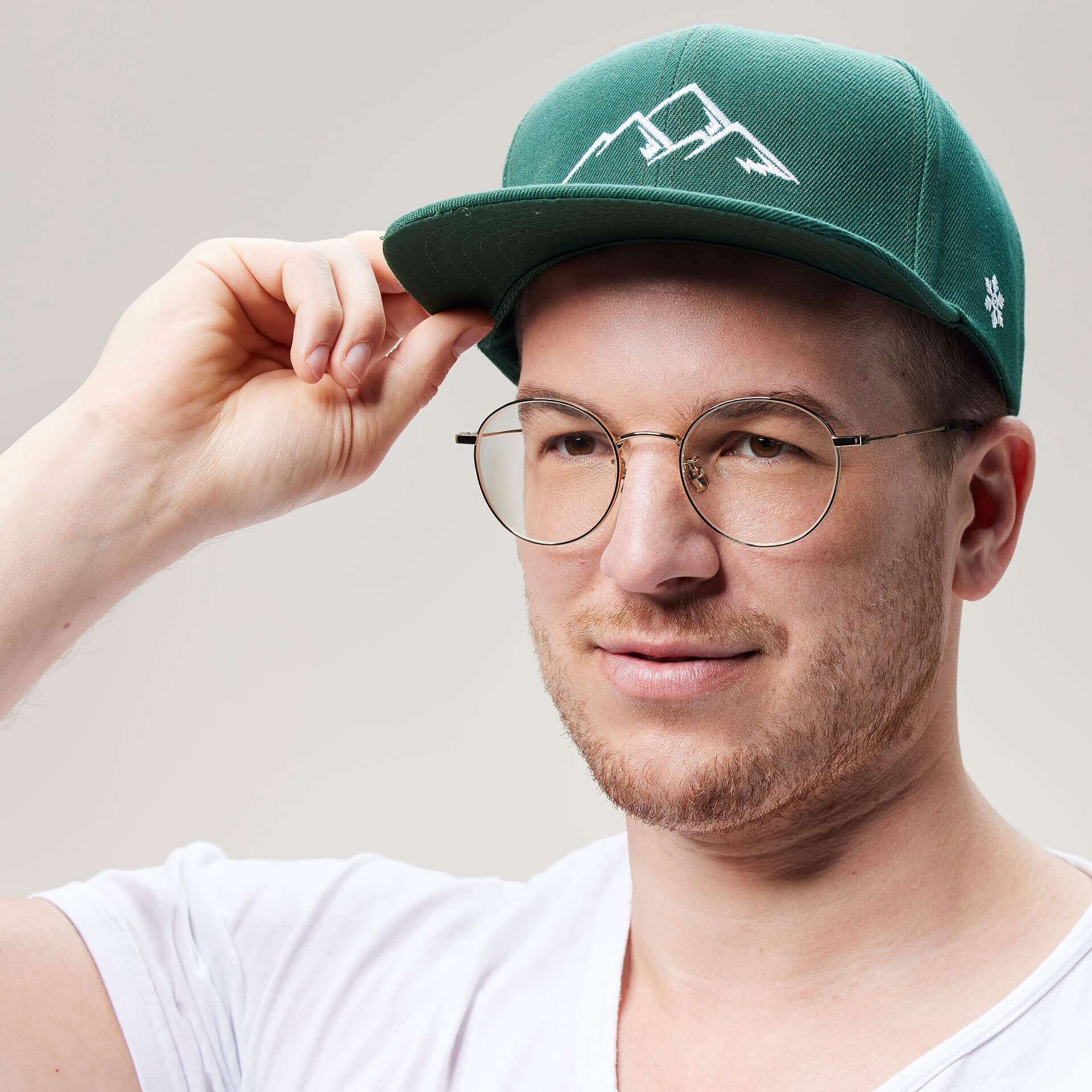 Cap-Berggipfel-gruen-hell2