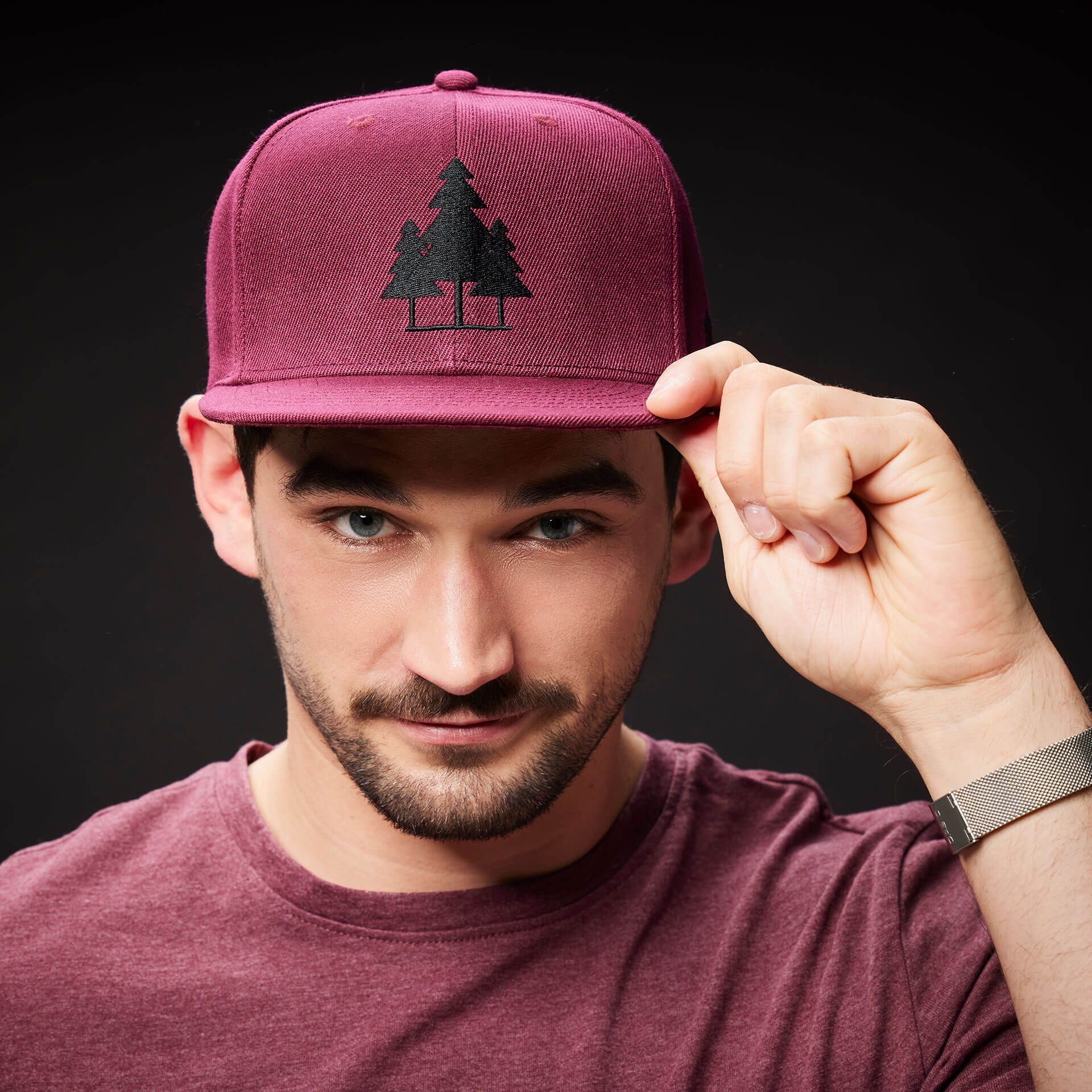 Cap-Forest-rot-dunkel3